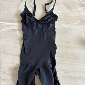 SKIMS Midnight Black Shapewear Bodysuit